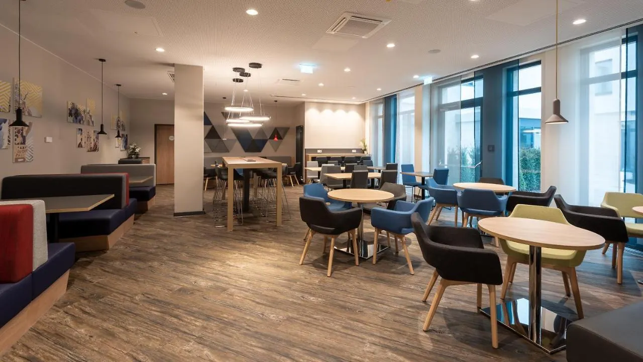 Holiday Inn Express - Munich North By Ihg