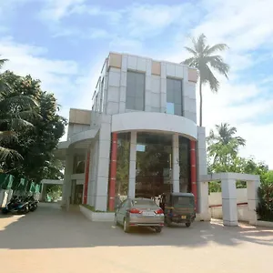 https://oyo-28836-hotel-salkara-residency.kerala-hotels.net