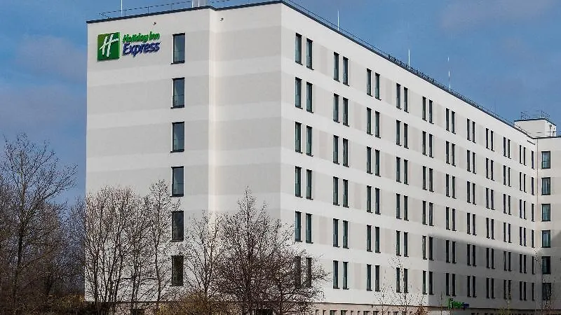 Holiday Inn Express - Munich North By Ihg Hotel