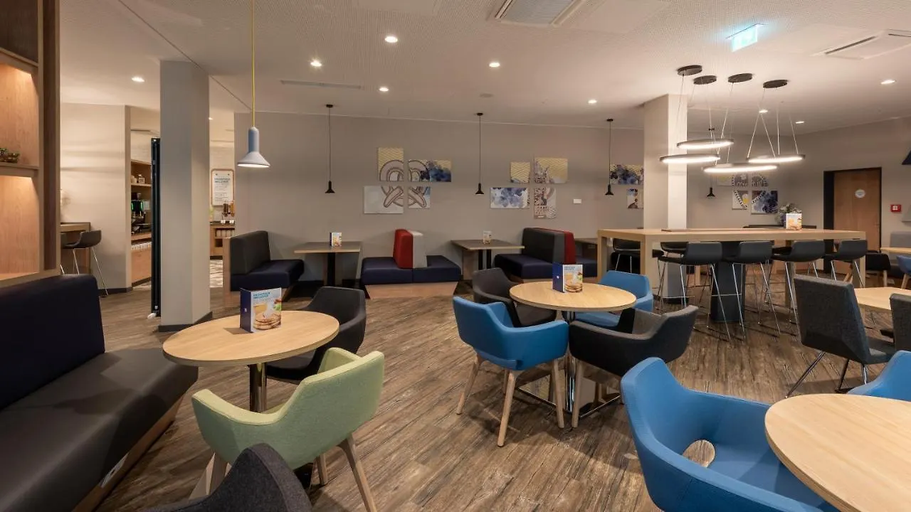 Hotel Holiday Inn Express - Munich North By Ihg