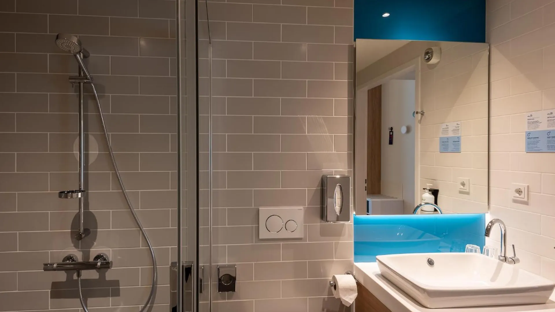Holiday Inn Express - Munich North By Ihg Hotel