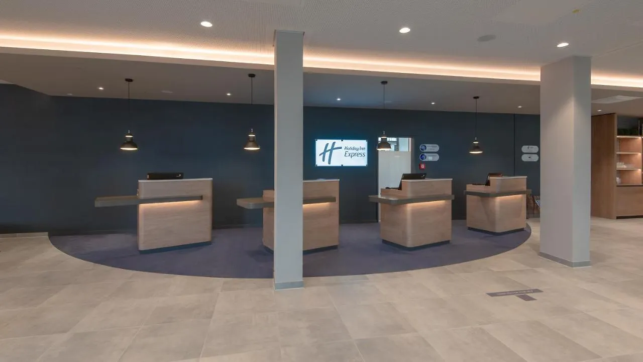 *** Otel Holiday Inn Express - Munich North By Ihg Almanya